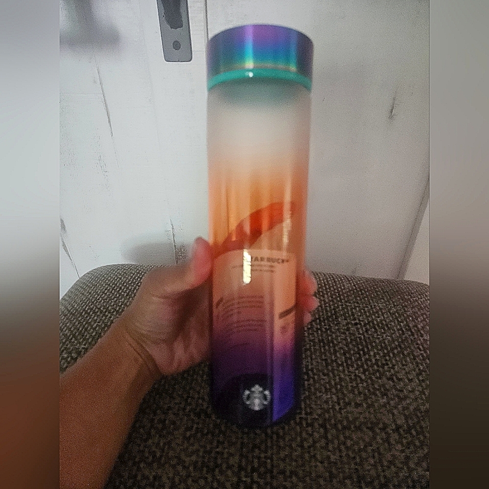 STARBUCKS Ombre 18 oz bottle